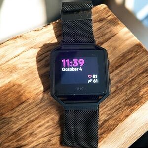 Fitbit Blaze Smartwatch with mesh adjustable band